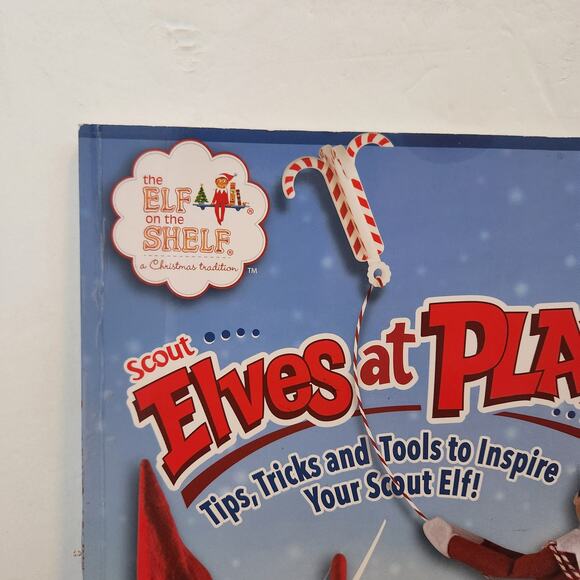 Elf on the shelf, tips tricks book - Picture 3 of 9